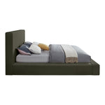 Dorian Velvet Upholstered Queen Bed in Green