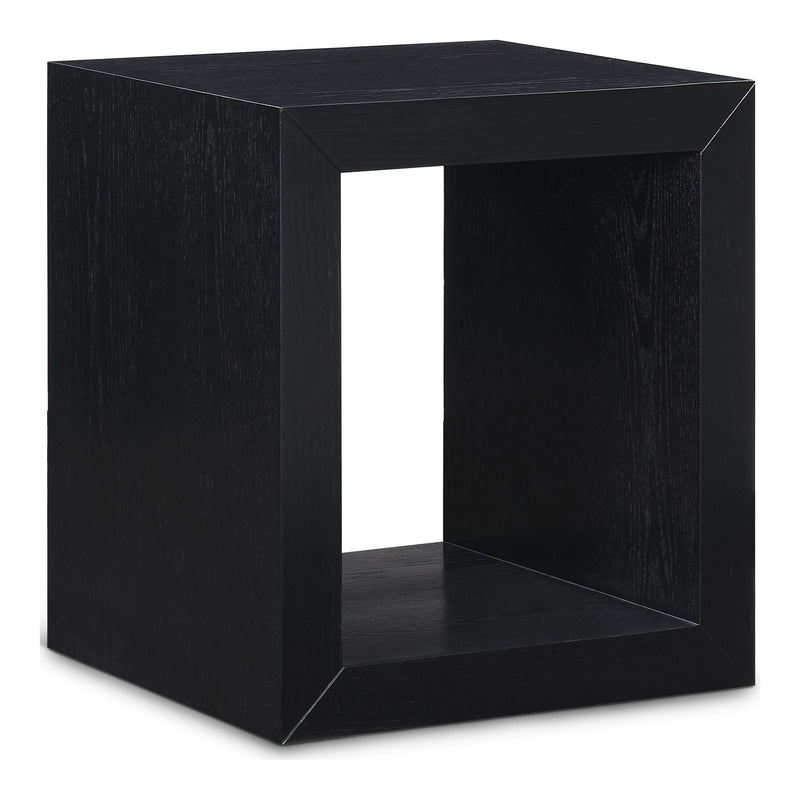 Alma Oak Veneer End / Side Table in Black