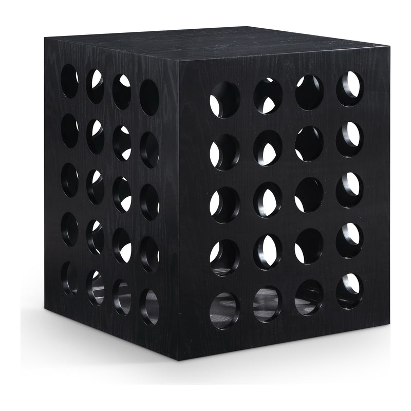 Kinsley Oak Veneer End / Side Table in Black