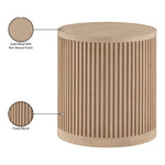 Madera Oak Veneer And Solid Wood End Table in Natural
