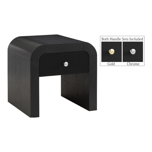 Artisto Ash Veneer End / Side Table in Black