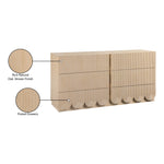 Scallop Oak Veneer Dresser in Natural