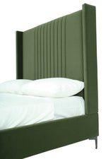 Promenade Velvet Upholstered Queen Bed in Moss Green