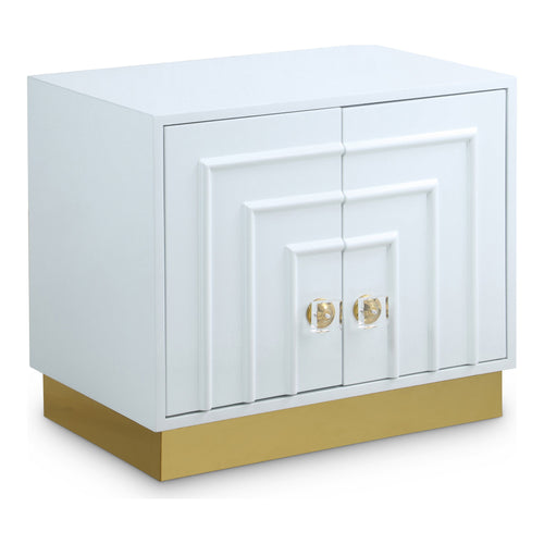 Cosmopolitan Lacquer Finish And Stainless Steel Side Table in White